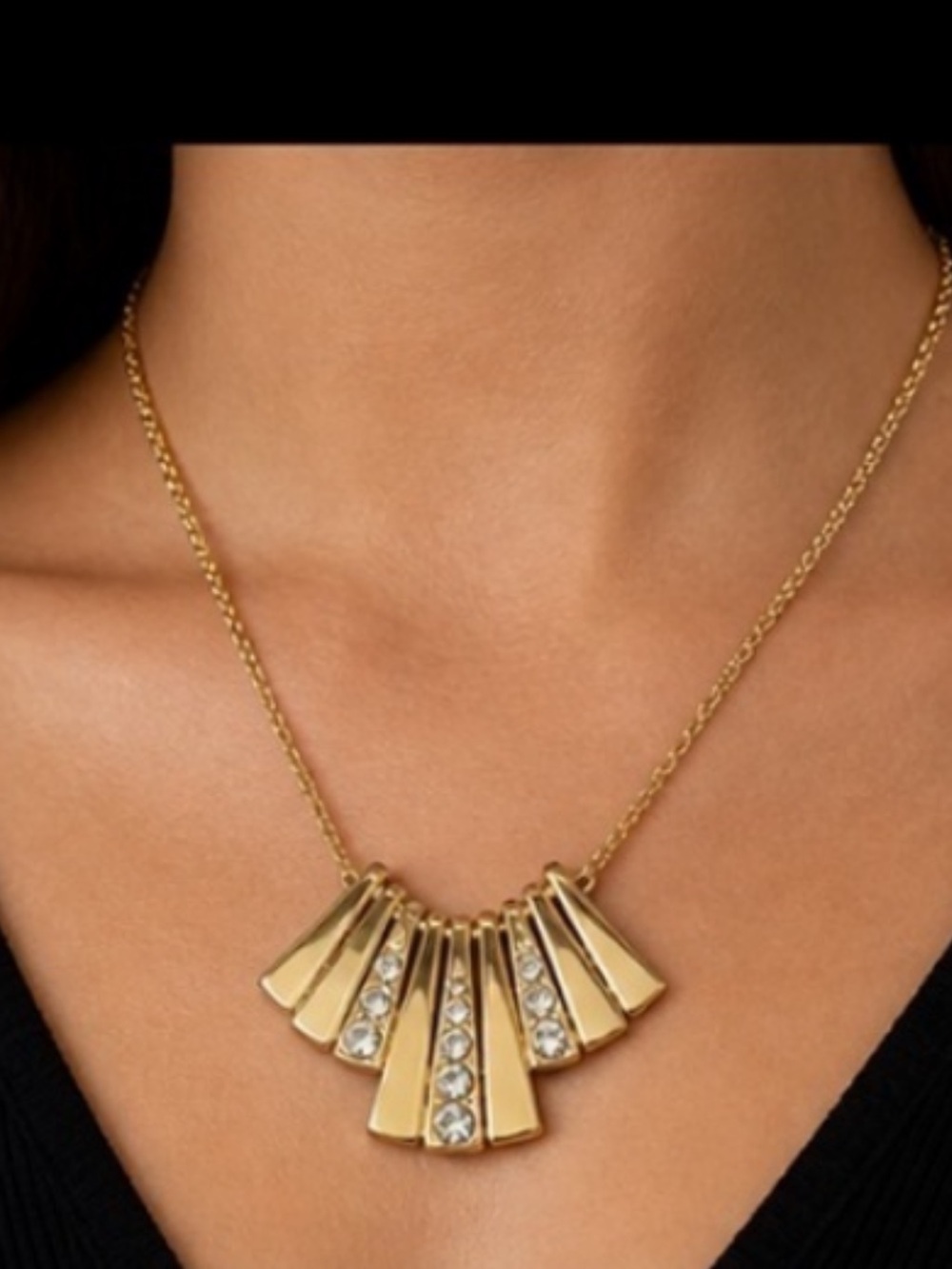 Gold Tone Rhinestone Fan Pendant Necklace 20” Statement Art Deco